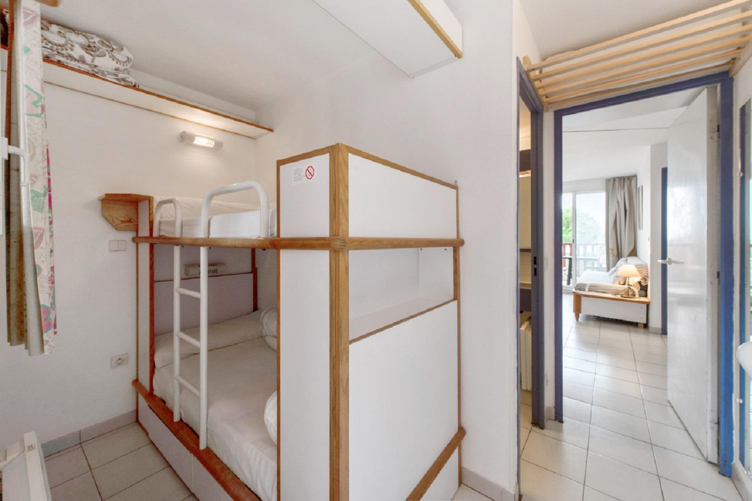 Residence La Pinede - Maeva Home Hyeres Room photo